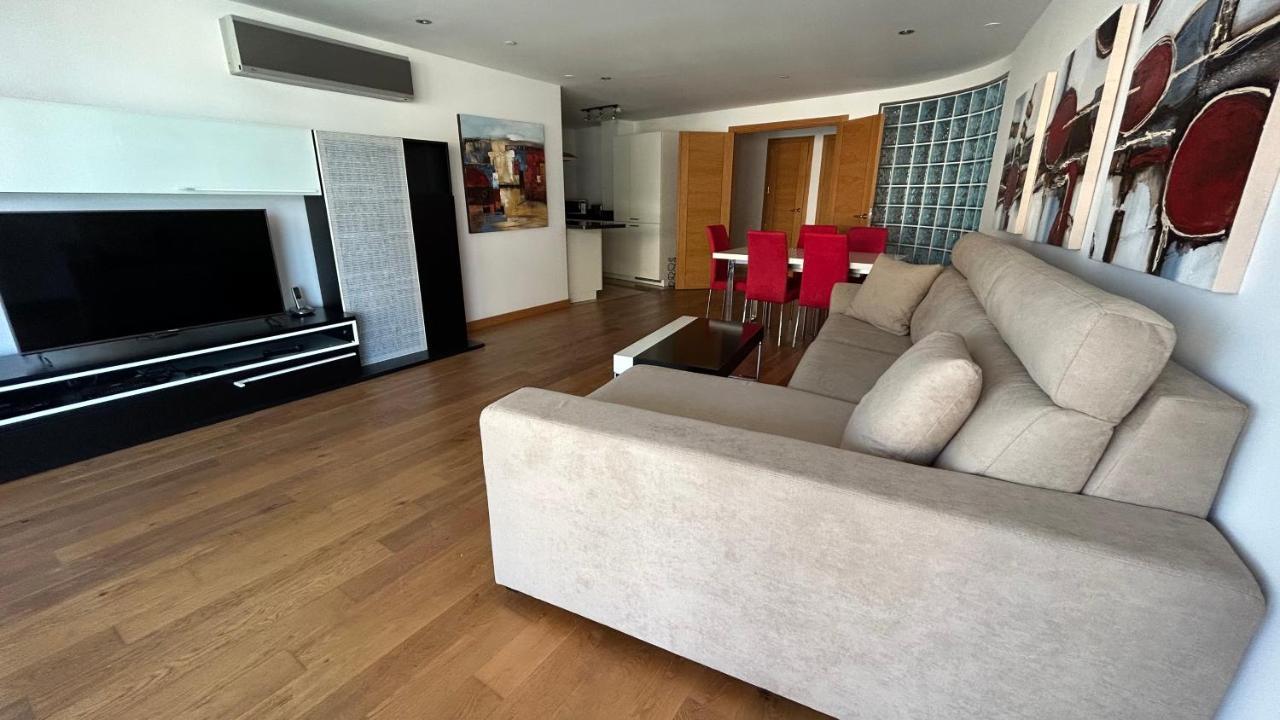 Ocean Village Luxury 2 Bed 2 Bath Apartment - Amazing Views - Pools And Jacuzzis Гибралтар Экстерьер фото