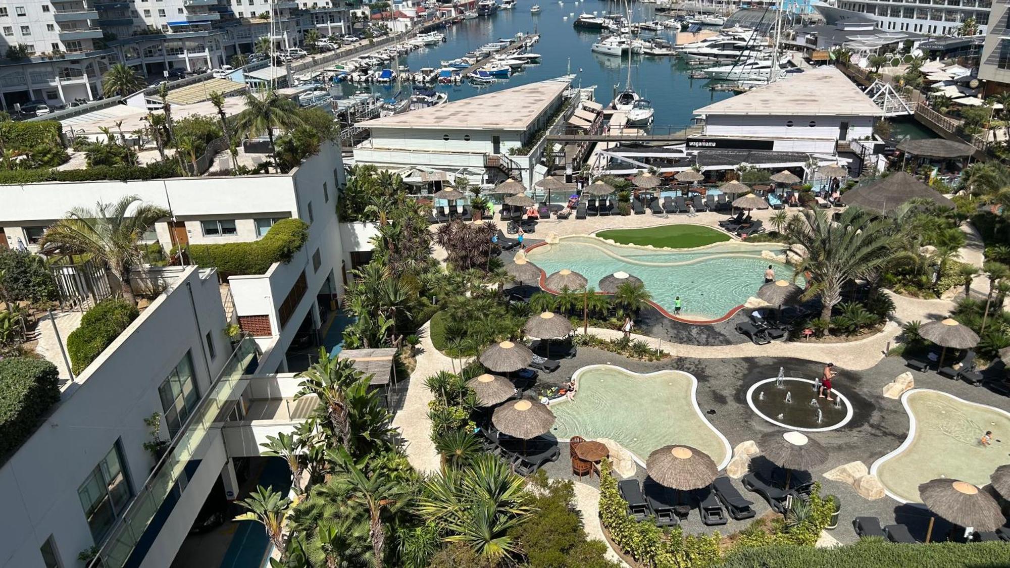 Ocean Village Luxury 2 Bed 2 Bath Apartment - Amazing Views - Pools And Jacuzzis Гибралтар Экстерьер фото