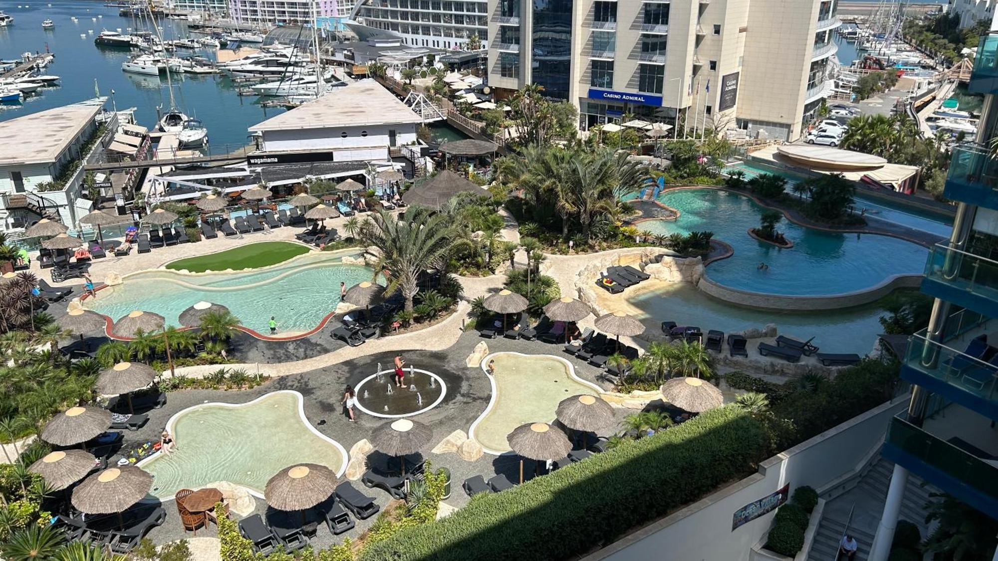 Ocean Village Luxury 2 Bed 2 Bath Apartment - Amazing Views - Pools And Jacuzzis Гибралтар Экстерьер фото